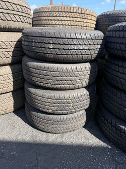 Vendo 205/65-r15 instacion y balance gratis las 4 llantas por $200