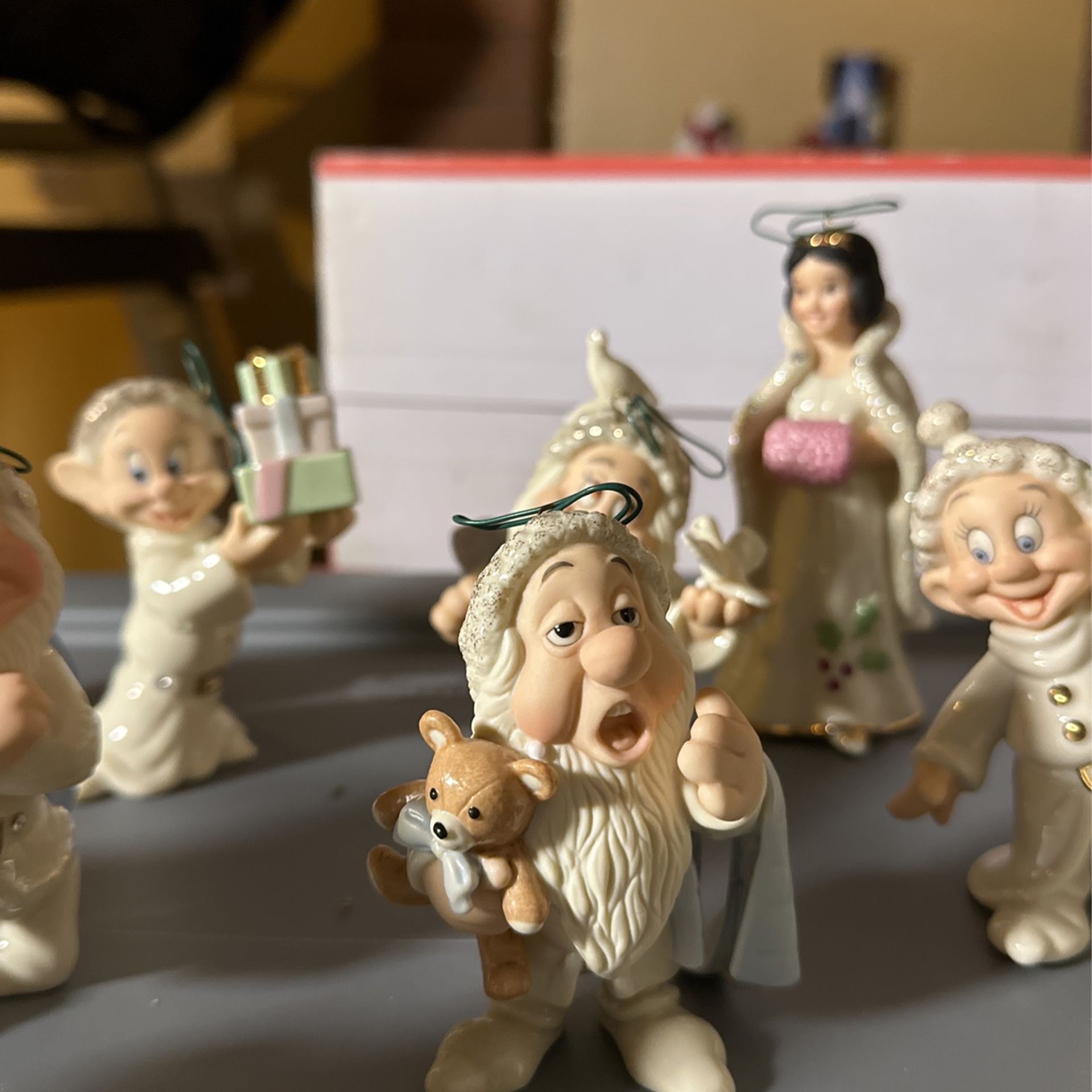 Porcelain Snow White And The Seven Dwarfs Christmas 10 Ornaments I