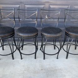 4 Swivel Barstools