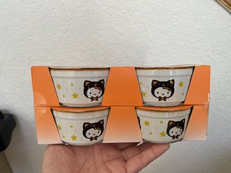 ***New*** Hello Kitty Halloween Set Of 4 Ramekins