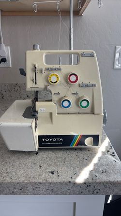 Toyota 3 & 4 Thread Overlock Serger Machine