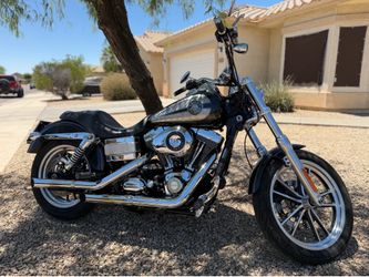 2009 Harley Dyna Low rider