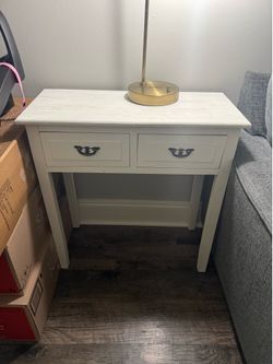 Side Tables (Set of 2)