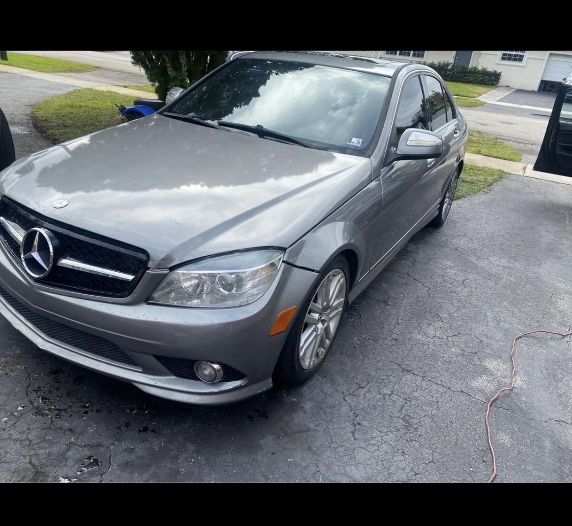 2009 MercedesBenz CClass for Sale in Port St. Lucie, FL OfferUp