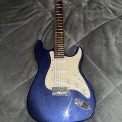 CRESCENT ELECTRIC GUITAR 
