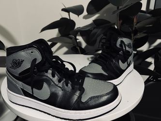Men’s Basketball Shoes