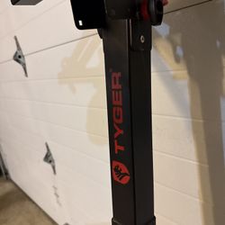 Tyger Auto TG-RK1B707B Folding Hitch-Mounted Ski/Snowboard Rack Fits 2" or 1.25" Receiver Carries 6 Pair Skis or 4 Snowboards | Key Lock | Security St