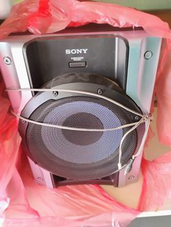 Sony Speakers. Left And Right Speakera and Subwoofer