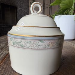 Mikasa Japan Charmaine Sugar Bowl with lid