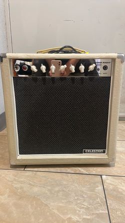 Guitar amplifier Stage Right 15W/ 5W