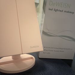 Deweisn Tri-Fold Lighted Vanity Mirror with 21 LED Lights, Touch Screen and 3X/2