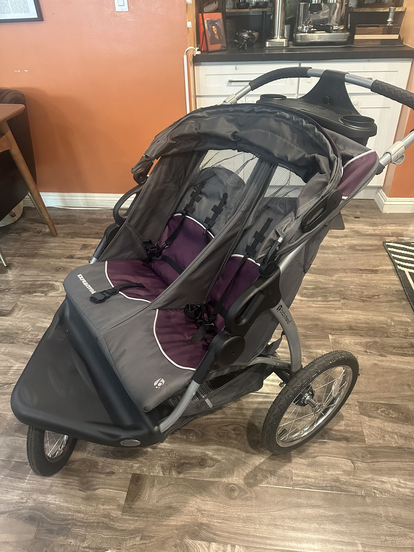 Baby trend Double Stroller Like New