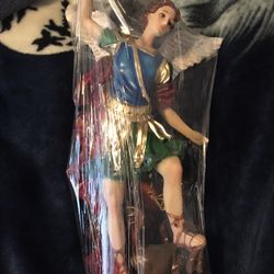 Arcangel San Miguel Nuevo 18”