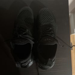 Nike Air 270