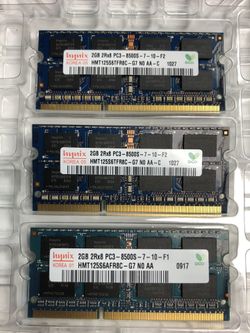 Hynix 2GB PC3 8500S laptop memory module