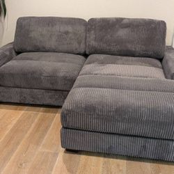 New 90x66 Corduroy Sectional Couch / Free Delivery 