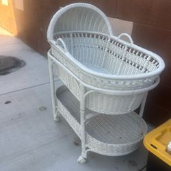Bassinet 