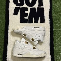 Jordan 4 Metallic Gold