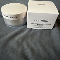 Laura Mercier Setting Powder