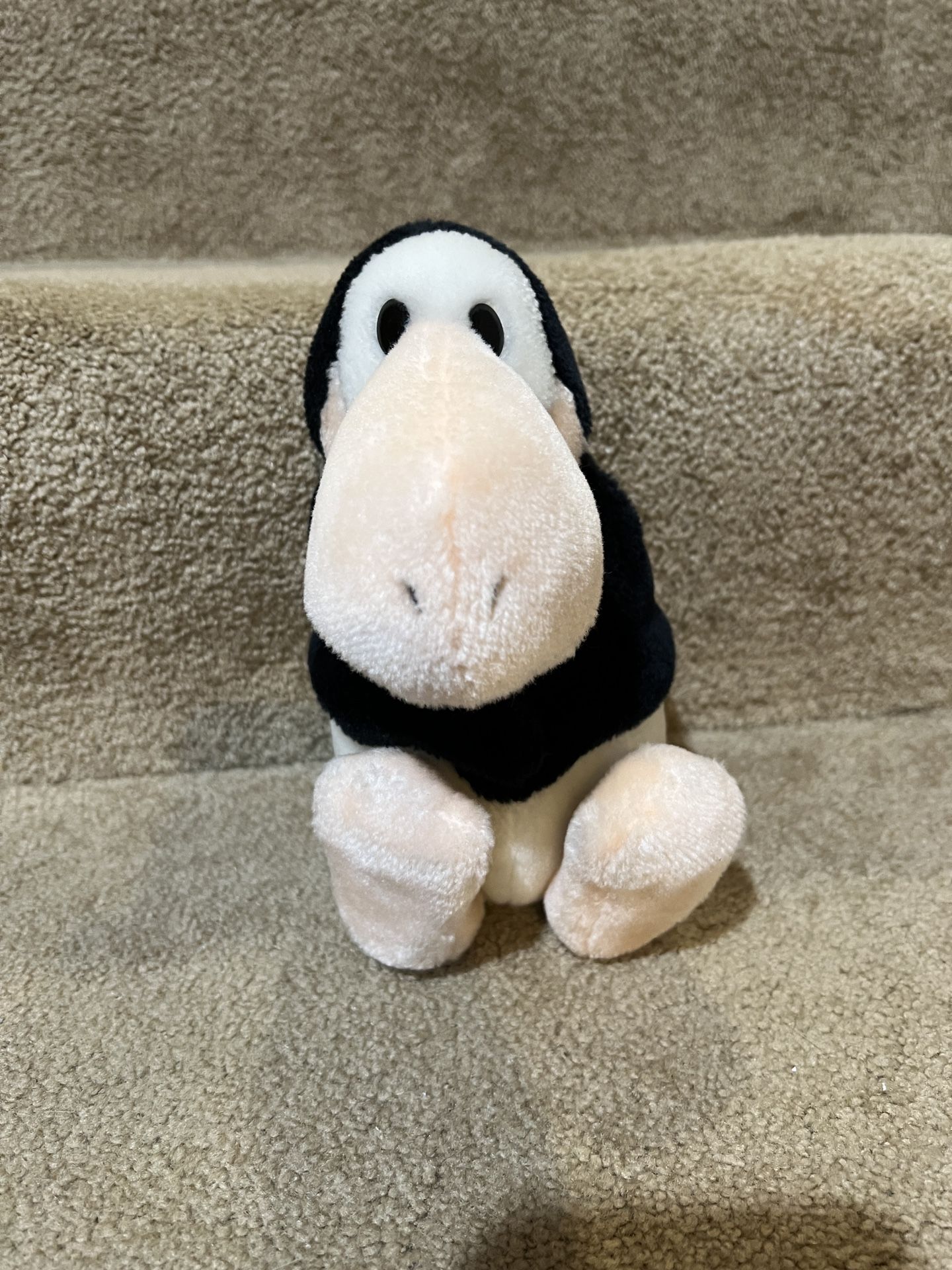 VTG OPUS The Penguin Plush original tags Dakin 1985 6”