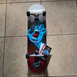 SANTA CRUZ SKATEBOARD SIZE 8.25
