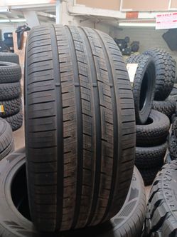 New ser of tires 305 40 22