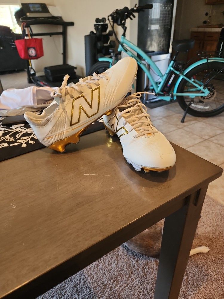 New Balance FOOTBALL Cleats
