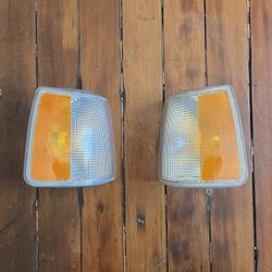 Volvo 740/940 Turn Signals 