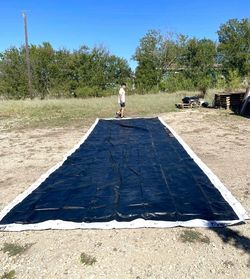 Heavy Duty Black Ripstop Vinyl Tarps in Good Condition (pick up Del Valle Austin)