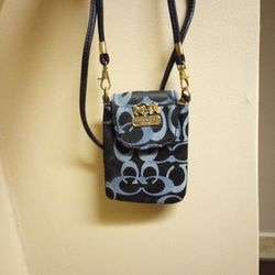  Coach Purse Small New Never Used