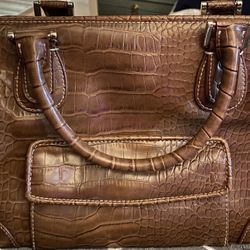 Brown Leather Liz Claiborne Bag!!