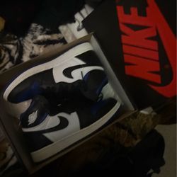 Mid Jordan 1 Royal toe