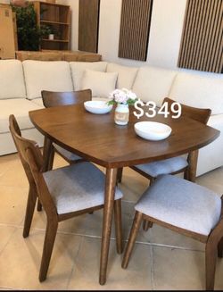Elegant 5-Pc Dining Table Set Walnut Finish