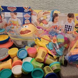 PLAY-DOH