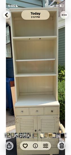 Ethan Allen  Cream Colored Tall Slim Bookshelf and Cabinet