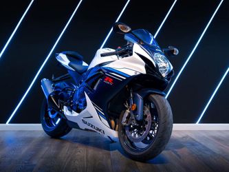 2023 Suzuki GSX-R600