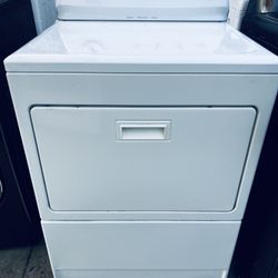 KENMORE. GAS DRYER 