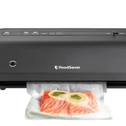 FoodSaver Preserve Vacuum Sealing System Starter Kit w/ Bags & Rolls Like New