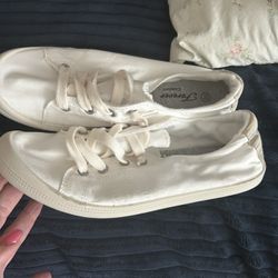 Women’s Comfort Slip On Shoes