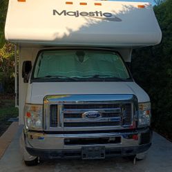 2012 Ford Four Winds Majestic