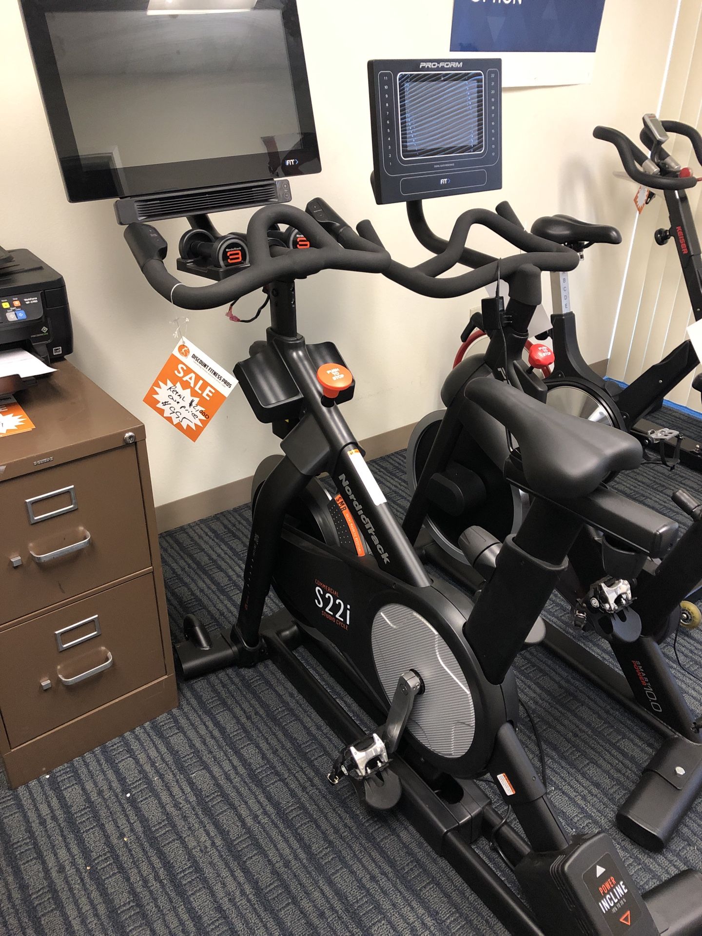 Nordictrack S22i 20 incline 10 decline brand new for Sale in