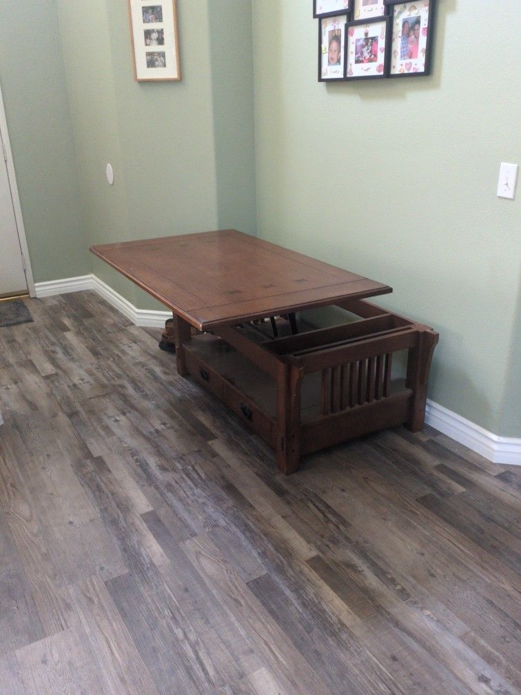 Lift Top Coffee Table
