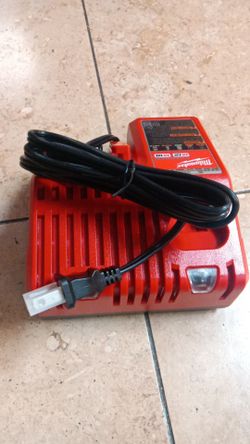 M18 Milwaukee charger new