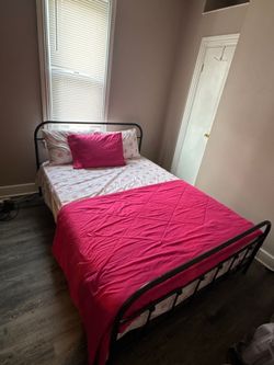 Queen bed