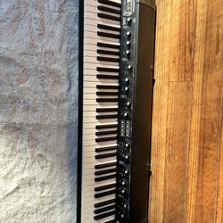 Korg SV-1 88-key Stage Vintage Piano