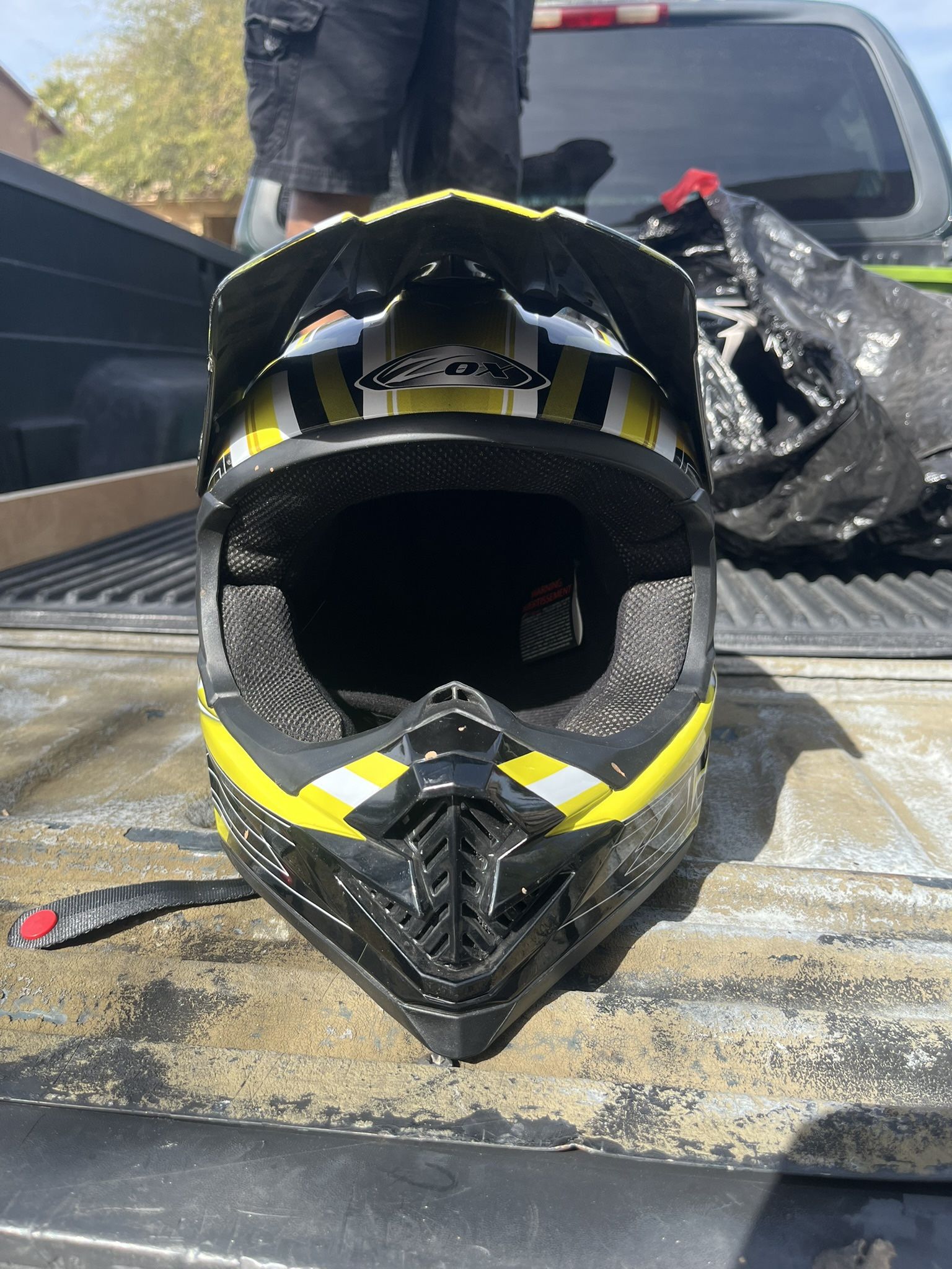 ZOX Artisan Dirt Bike Helmet Size Large