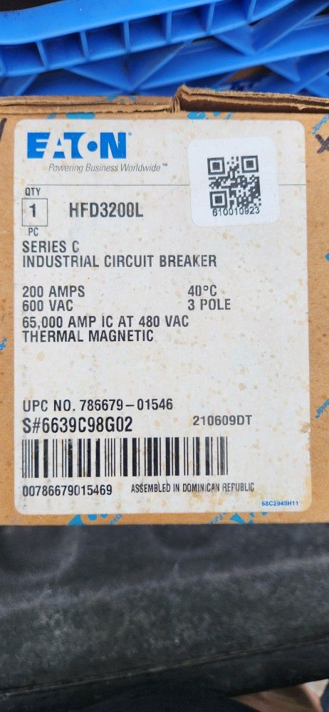 Eaton HFD3200L 200 Amp Breaker