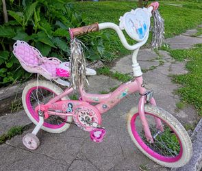 Cute Disney Princess Child Bicycle with Training Wheels - Ready to ride!