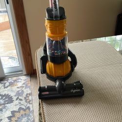 Toy Dyson Vacuum 