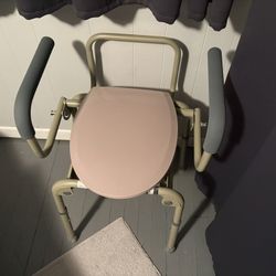 Commode 
